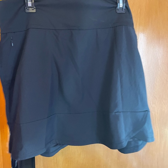 Adidas skort - Picture 7 of 8